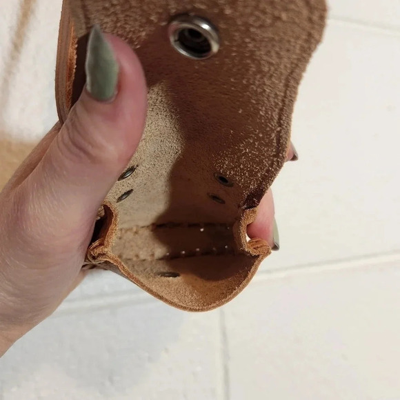 Vintage Tiny Handmade Genuine Leather Saddle Bag Coin Purse Snap Closure Strap - Picture 4 of 6